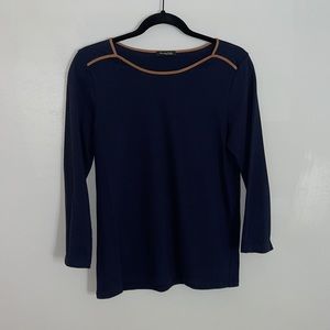 Like new light long sleeve leather detail Sweater